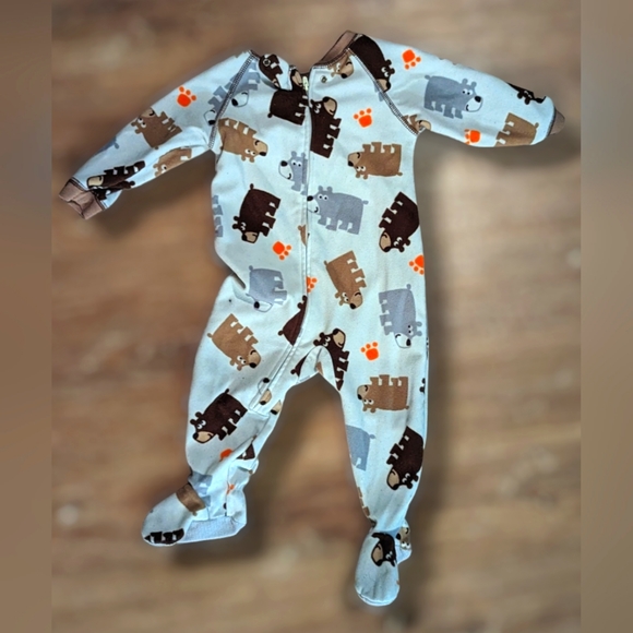 Child of Mine by Carter's size 18 zipper footie sleeper pajamas - Picture 1 of 4